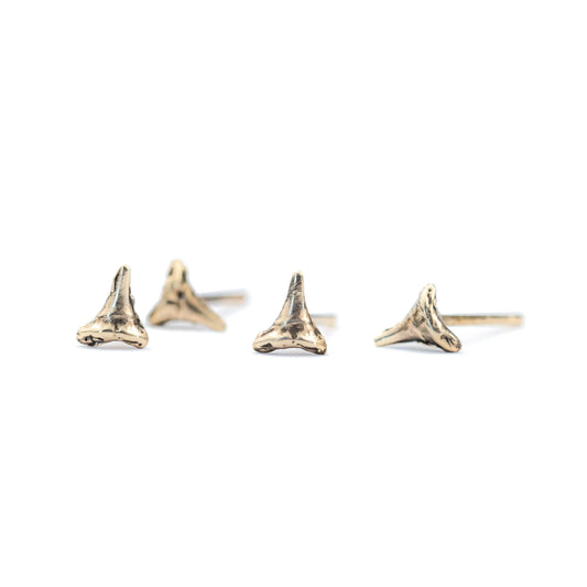 XS Shark Teeth Studs: 10k Gold