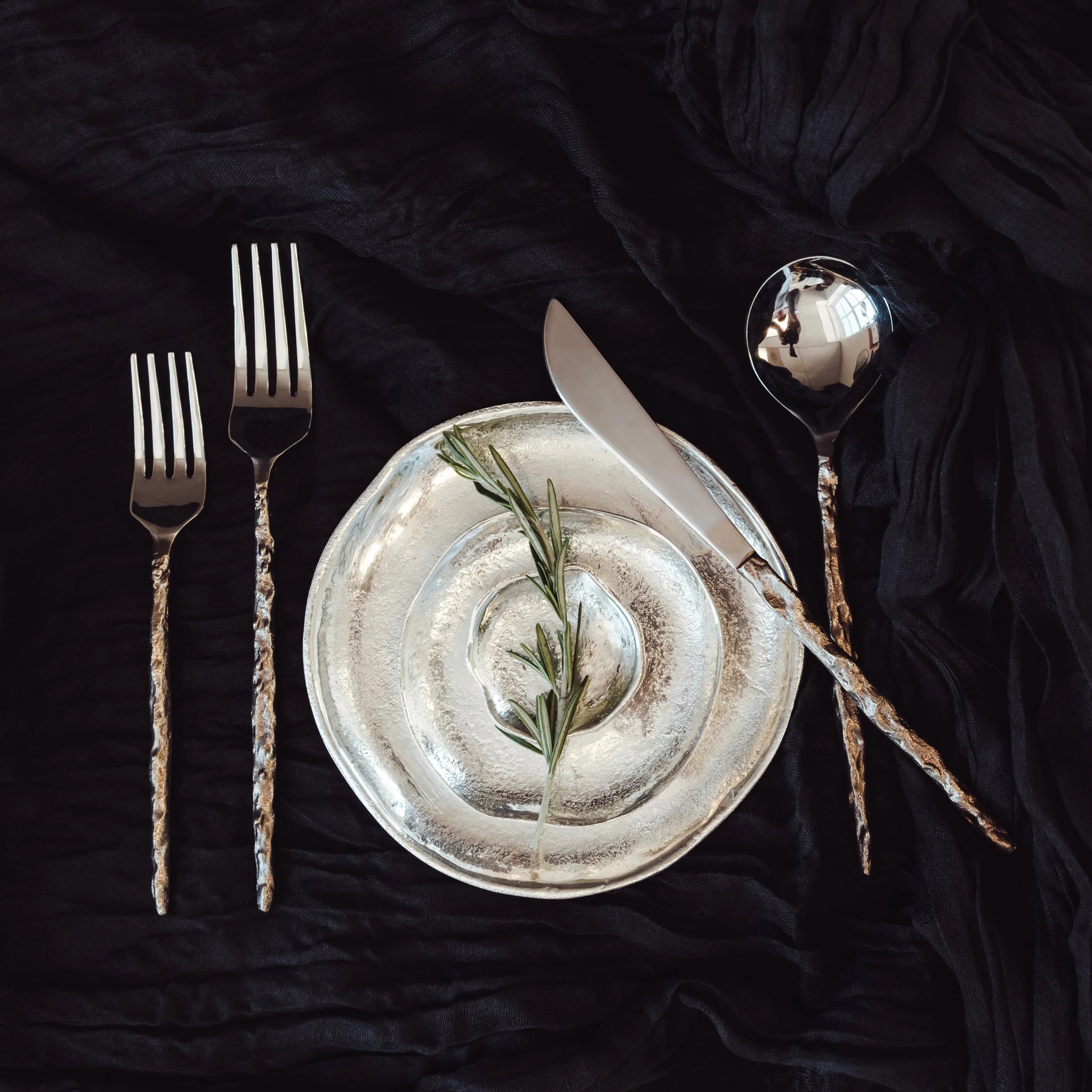 Dinner Plate- Chrome