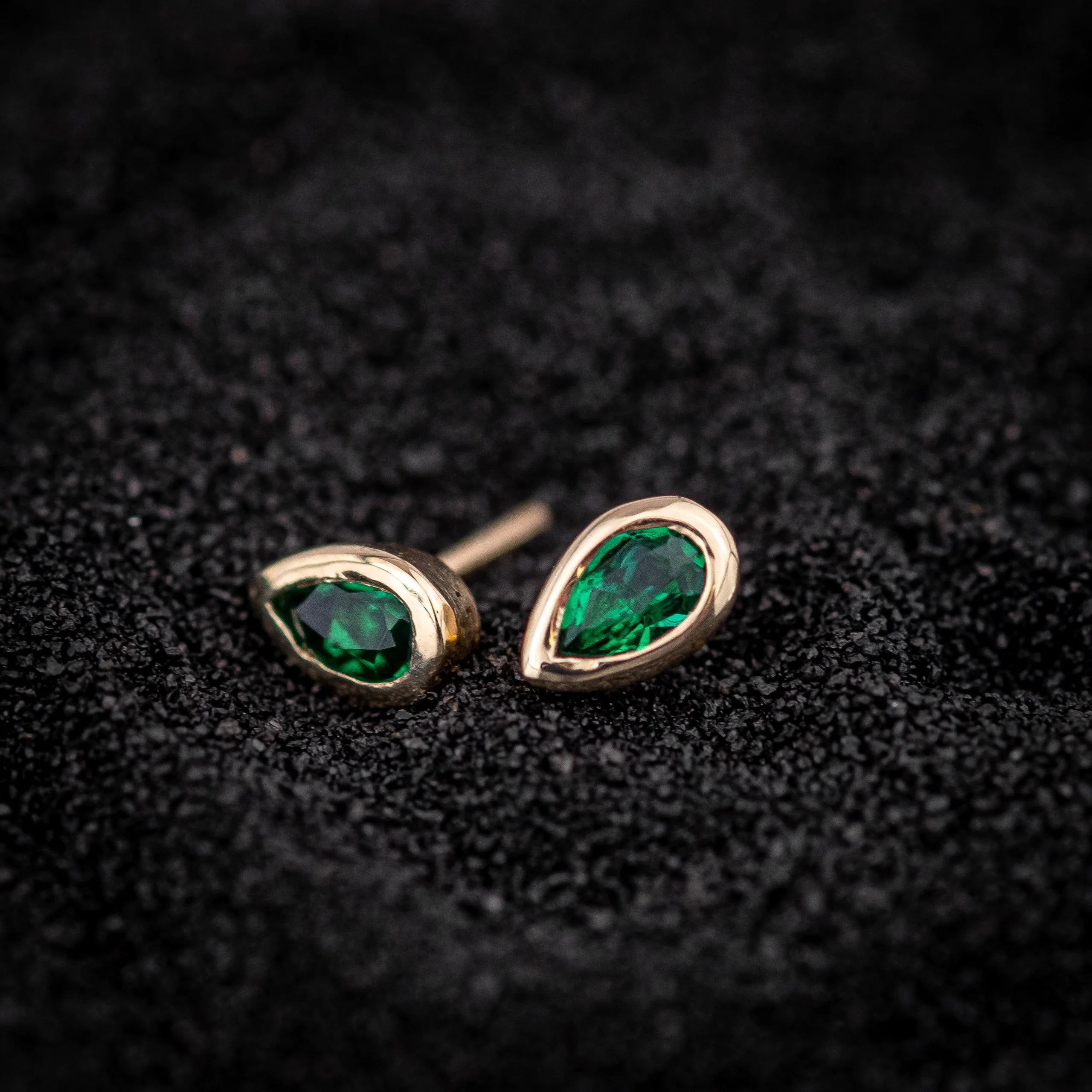Marea Emerald Studs