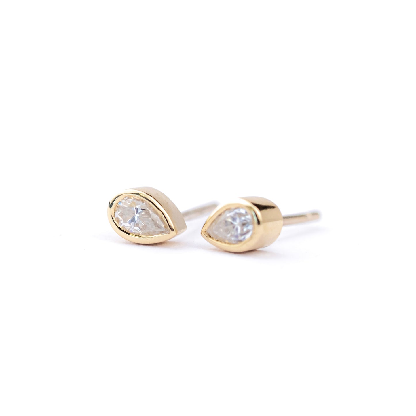 Marea Moissanite Studs