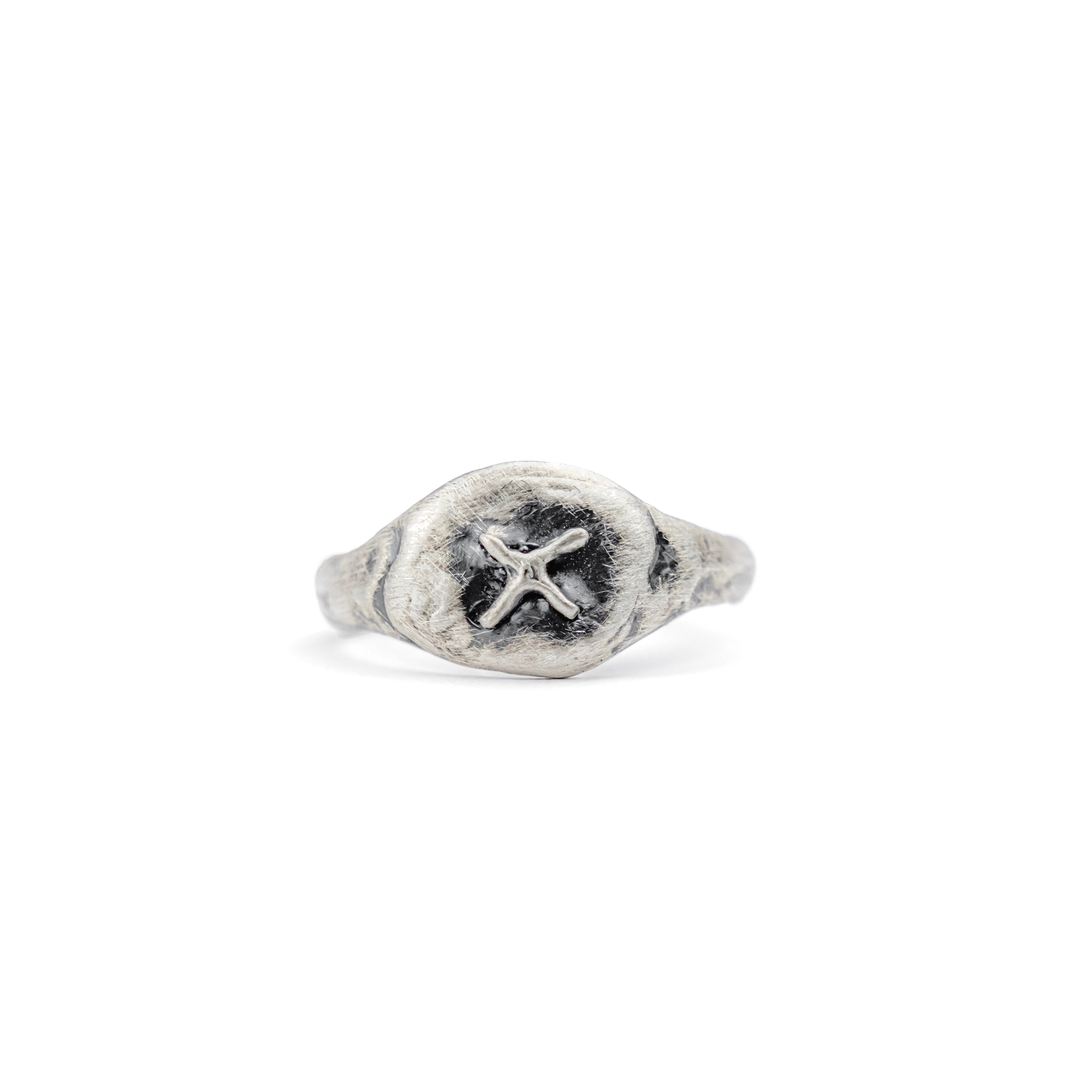 X Signet