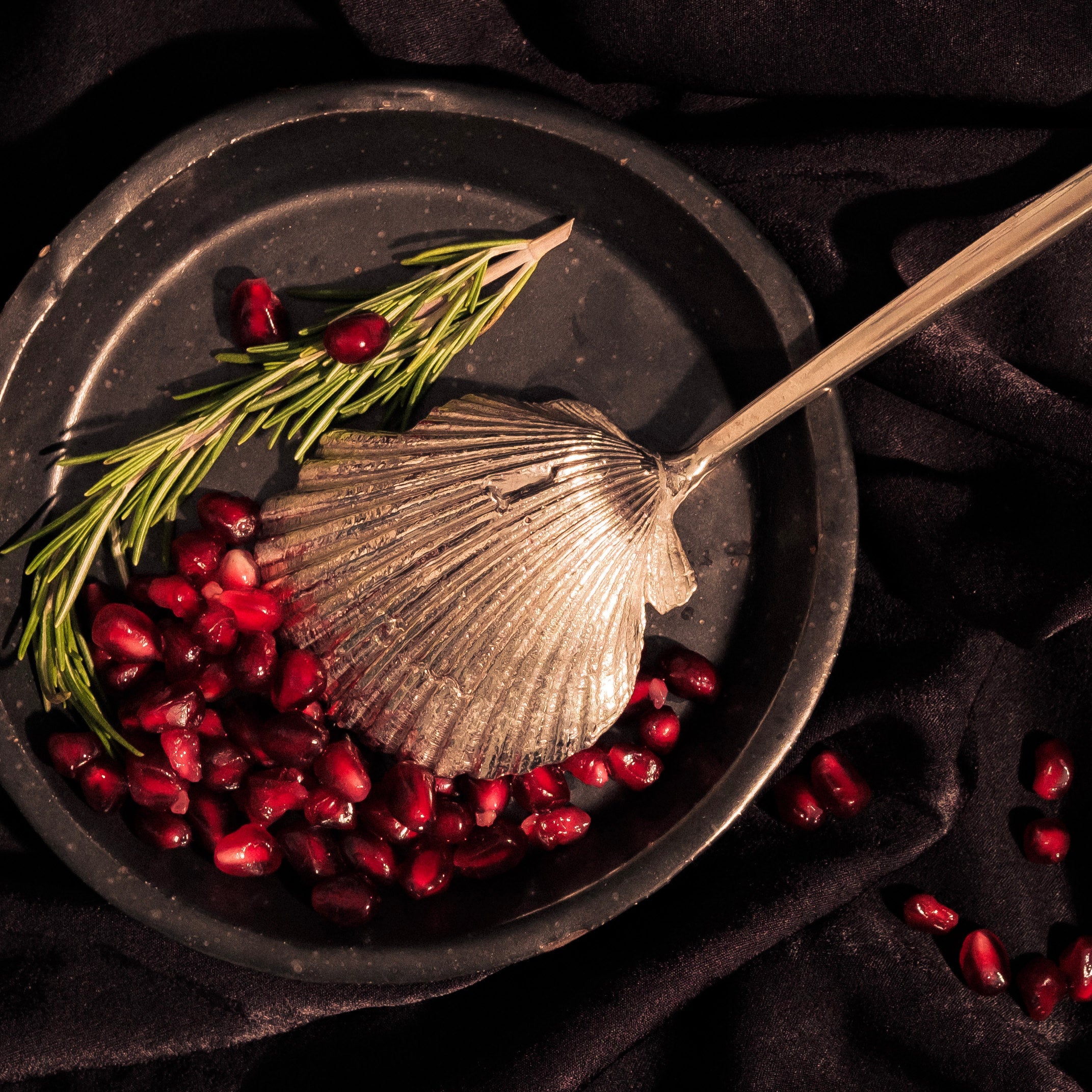 Shell Serving Spoon - Stainless Steel