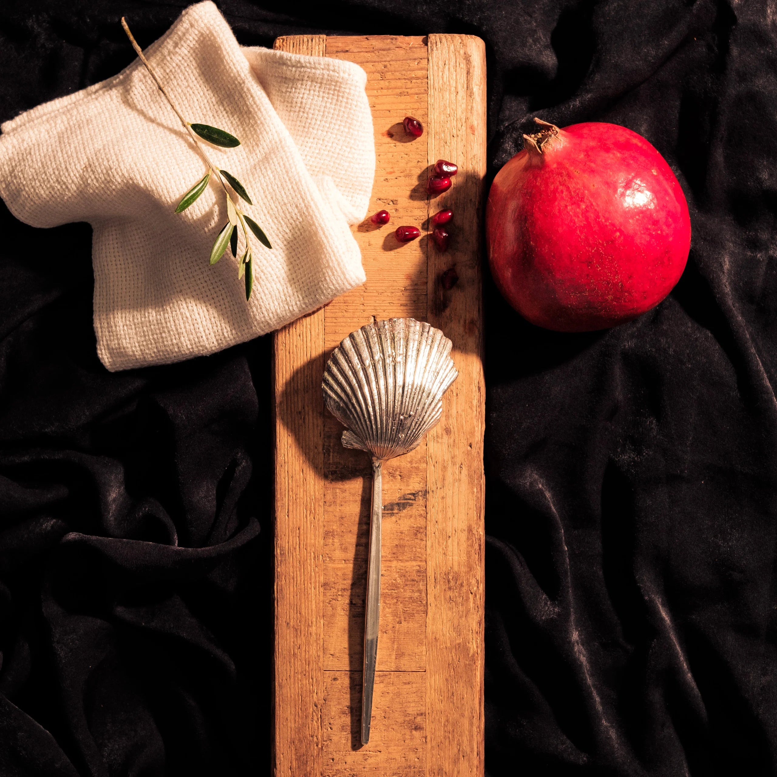 Shell Serving Spoon - Stainless Steel